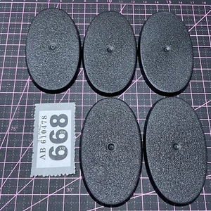 Games Workshop 75mm X 42mm Oval Model Bases Warhammer 40K/AOS/WFB Spare Bits - Picture 1 of 1