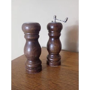 Pepper Grinder & Salt Shaker Wooden Vintage Crank Handle & Steel Mechanism - Picture 1 of 9
