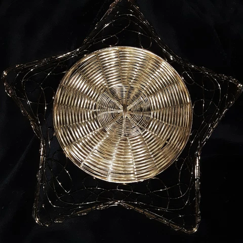 Star Shaped Gold Tone Wire Woven Basket 15" At Widest Point 3.5" Tall Vintage Cover