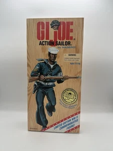 Modellino GI Joe WWII 50° Anniversario Action Sailor 12" Afroamericano Nuovo - Foto 1 di 5