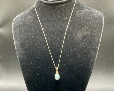 10kt Yellow Gold Created Opal Diamond 18in Necklace Vintage Living Estate - Image 1 of 4