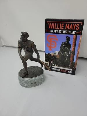 NUEVA SF Gigantes Willie Mays Feliz 80 Cumpleaños Réplica Estatua Foto 1 de 4