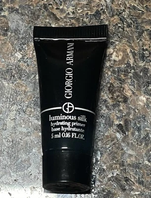 Giorgio Armani Luminous Silk Hydrating Primer 5ml Brand New - Image 1 of 2