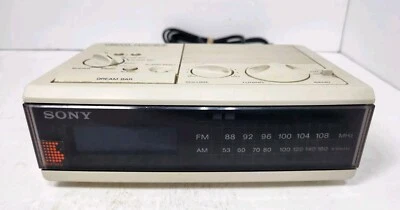Vintage Sony Dream Machine FM/AM Digital Alarm Clock Radio ICF-C5W Beige 1980’s - Image 1 of 4