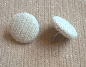 Pearl Pimlico Chenille Velvet 30L/19mm Top & 12mm Nail Upholstery Buttons White  - Picture 1 of 1
