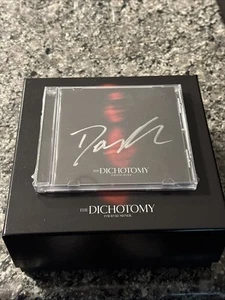 *Sealed* David Kushner The Dichotomy Signed CD | AUTOGRAPHED | Silver Signature - Imagen 1 de 1