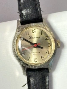 Lucerne Manual Wind Antishock 2000 Watch, Red Second Hand, Rare Vintage Gifts - Picture 1 of 9