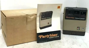 KODAK PARTYTIME SOFORTBILDKAMERA mit Originalkarton & Handbuch - Vintage Filmkamera - Bild 1 von 10