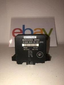 2004 MERCEDES C CLASS W203 DRIVER SIDE DOOR CONTROL MODULE 2038202285 - Picture 1 of 2