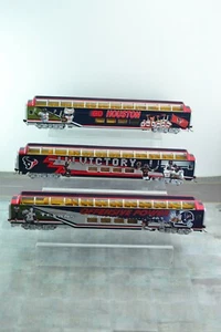 3 HOUSTON TEXANS Hawthorne Village Bachmann Dome Passenger Cars HO Scale 1:87 - Picture 1 of 6