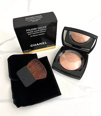 Chanel Poudre Douce Soft Pressed Powder 20 PECHE TENDRE - Image 1 of 2