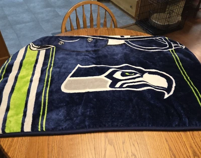 Manta de peluche The Northwest Company NFL Seattle Seahawks 50"x60" usada en excelente estado Foto 1 de 4