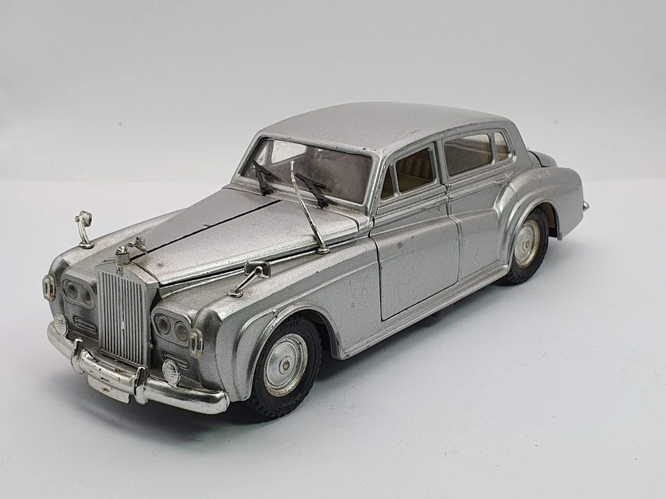 Rolls Royce Silver Cloud Polistil 1/30 - Immagine 1 di 4