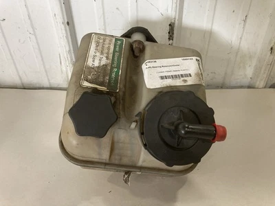 Depósito de dirección asistida Freightliner CASCADIA izquierda/conductor - usado Foto 1 de 4