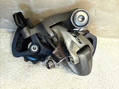 禧玛诺 105 RD-5700S 后变速器 10 速短笼银色 [spu] — 第 1/4 张图片