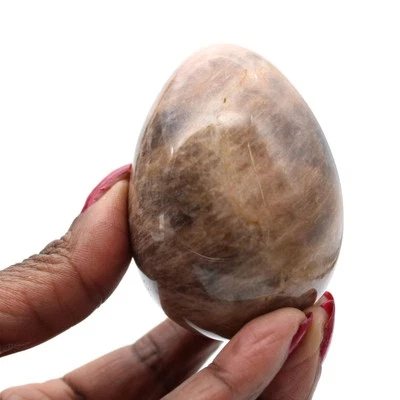 Oeuf en microcline noire 205gr 65mm Madagascar - Photo 1/3