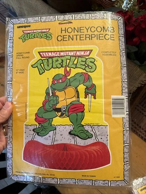 Lot Of 13 Teenage Mutant Ninja Turtles Vintage TMNT Birthay Party Decorations - Image 1 of 3
