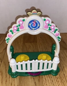 FIsher Price Little People Wedding Royal Night at Ball Garden Party Arch Pick 1 - Bild 1 von 6