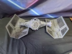 De colección Años 70 Kenner Star Wars Darth Vader Tie Fighter Luz Sonido Funciona Completo 1978 - Imagen 1 de 9