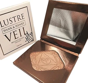 Hank and Henry Lustre Veil Brilliant Pearl's highlight In Sun Stealah - Picture 1 of 2