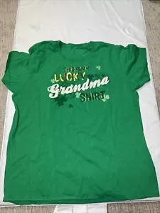 Ladies Gildan Ultra Cotton Ladies M Tee Shirt "This Is My Lucky Grandma Shirt" L - Picture 1 of 2