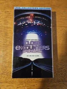 Close Encounters of the Third Kind Collectors Edition VHS - Picture 1 of 4
