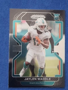 2021 Panini Chronicles Prizm Black PB-10 Jaylen Waddle RC Rookie Miami Dolphins - Bild 1 von 2