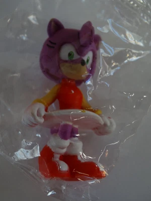 Sonic The Hedgehog Sonic X - amy rose- 2” Figure - Sega Toys nip - Image 1 of 4