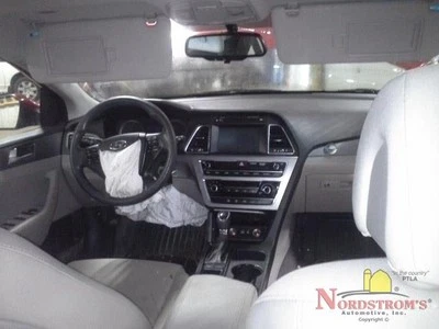 2016 Hyundai Sonata Glove Box Door Foto 1 de 4