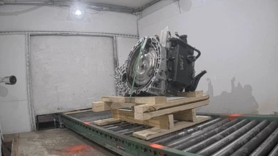 Transmission 6 Speed 3.7L FWD Fits 17-20 LINCOLN CONTINENTAL 572323 - Imagem 1 de 4