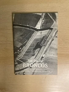 1961 Denver Broncos NFL First Media Guide B2214 - Picture 1 of 2