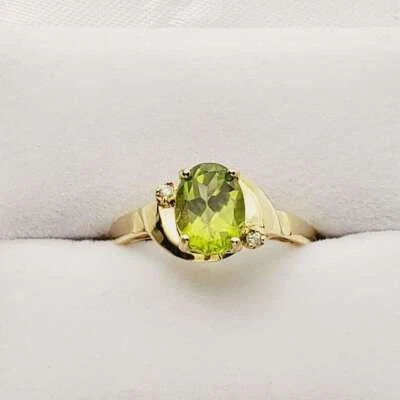 1.15 Ct Peridot & Lab Grown CVD Diamond Prong Ring 10K Solid Yellow Gold - Image 1 of 4