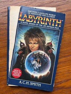 Labyrinth 1986 ACH Smith Movie Book Rare VTG First Edition Softcover David Bowie Foto 1 de 4