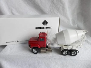NIB Conrad 6444.2 International Red Cement Mixer 1:50 Scale 2 Axle Brand New - Picture 1 of 5