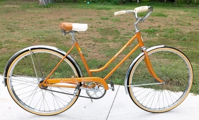 Bicicleta Schwinn Breeze DELUXE Coppertone 1966 totalmente original retroceso de 2 velocidades EE. UU. Foto 1 de 4