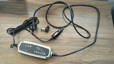 Jaguar E R F X Type XF XJ XK XE Carica Batterie Battery Charger 220V-- 12V 3,6A Foto 1 de 4