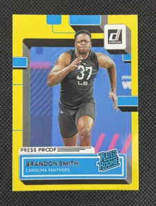 Tarjeta de novato con clasificación Brandon Smith RC 2022 Donruss Football #395 amarilla prueba de prensa - Imagen 1 de 2