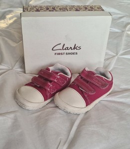 clarks baby girl shoes