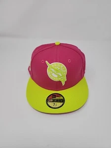 New Era FLORIDA MARLINS 1997 World Series Beetroot 59FIFTY Fitted Hat 7 1/4 - Picture 1 of 3