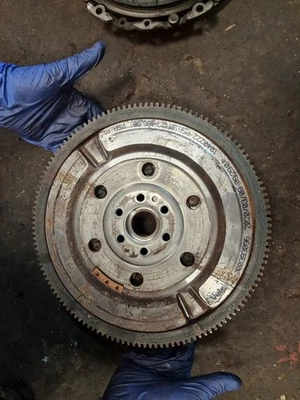 Peugeot 208 MK2 1.5 Bluehdi Diesel Flywheel - Image 1 of 4