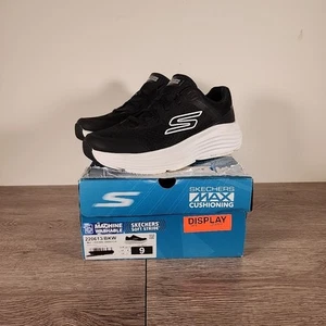 Men's Skechers, Max Cushioning Endeavour Running Shoe 220613-BKW Black/White SYN - Picture 1 of 8