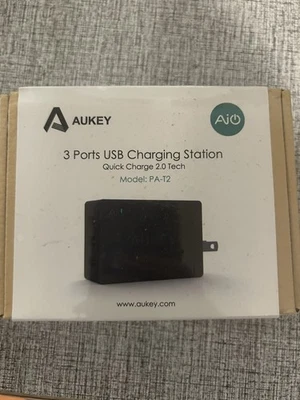 Aukey 3 Port USB Port - Image 1 of 2