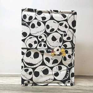 Stoff Journal Notizbuch mit 2 elastischen Unterschriften Nightmare Before Christmas COVER - Bild 1 von 13