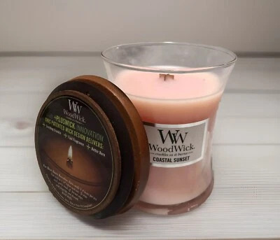 NEW WoodWick Crackling Wick COASTAL SUNSET 10oz Medium Hourglass Jar Candle - Image 1 of 4