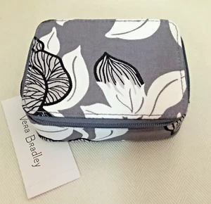 Vera Bradley ~  "Moon Shadow Meadow" ~ Travel Pill Organizer Case ~ NWT - Picture 1 of 5