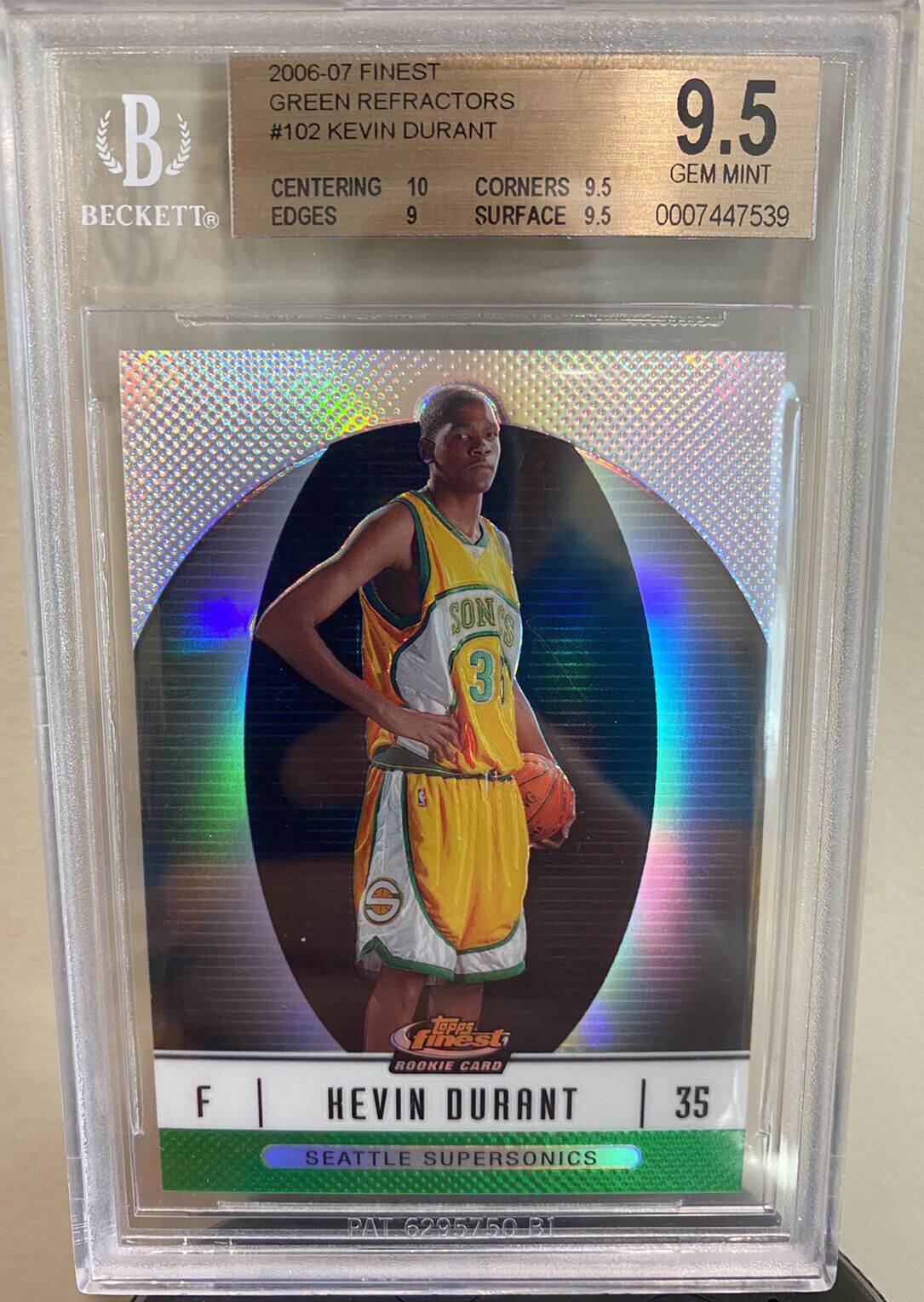 KEVIN DURANT 2006-07 FINEST 102 ROOKIE RC GREEN REFRACTOR #/199 BGS 9.5 GEM MINT