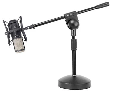 AKG P420 Studio Condenser Recording Podcasting Microphone+Shockmount+Boom Stand - Image 1 of 4