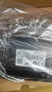 1PCS NEW Yaskawa SGMJV-08A3E6S Servo motor - Picture 1 of 4