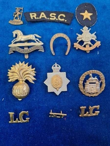 JOB LOT OF BRITISH MILITARY CAP BADGES AND INSIGNIA REF20 - Picture 1 of 2
