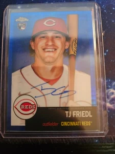 2022 Topps Chrome Platinum Blue Prism TJ Friedl RC Auto /99 Reds - Bild 1 von 2